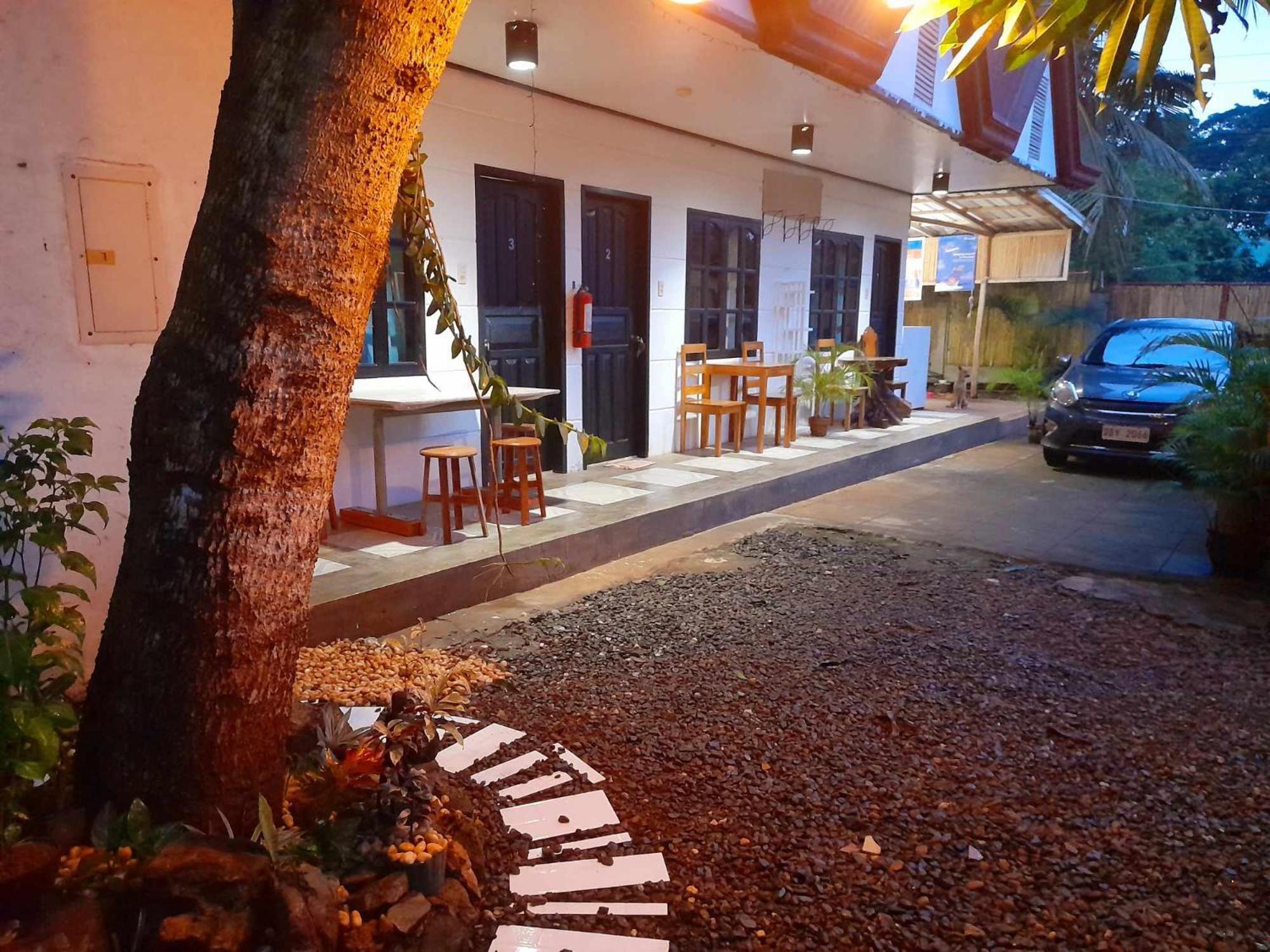 El Taraw Bed & Breakfast Puerto Princesa Екстер'єр фото