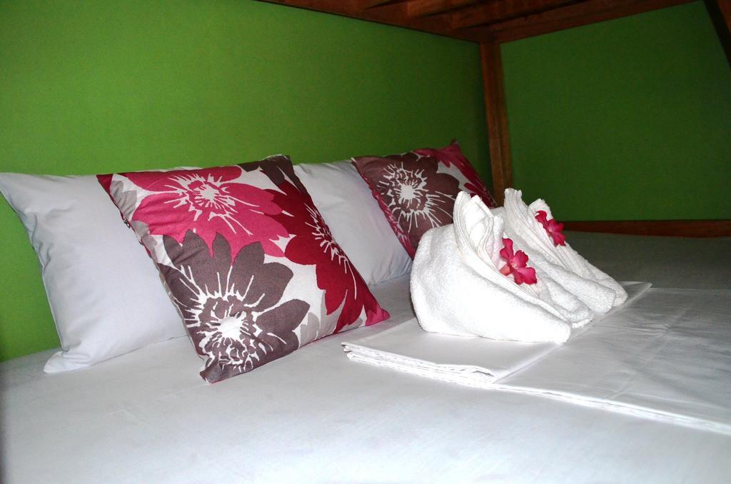 El Taraw Bed & Breakfast Puerto Princesa Екстер'єр фото